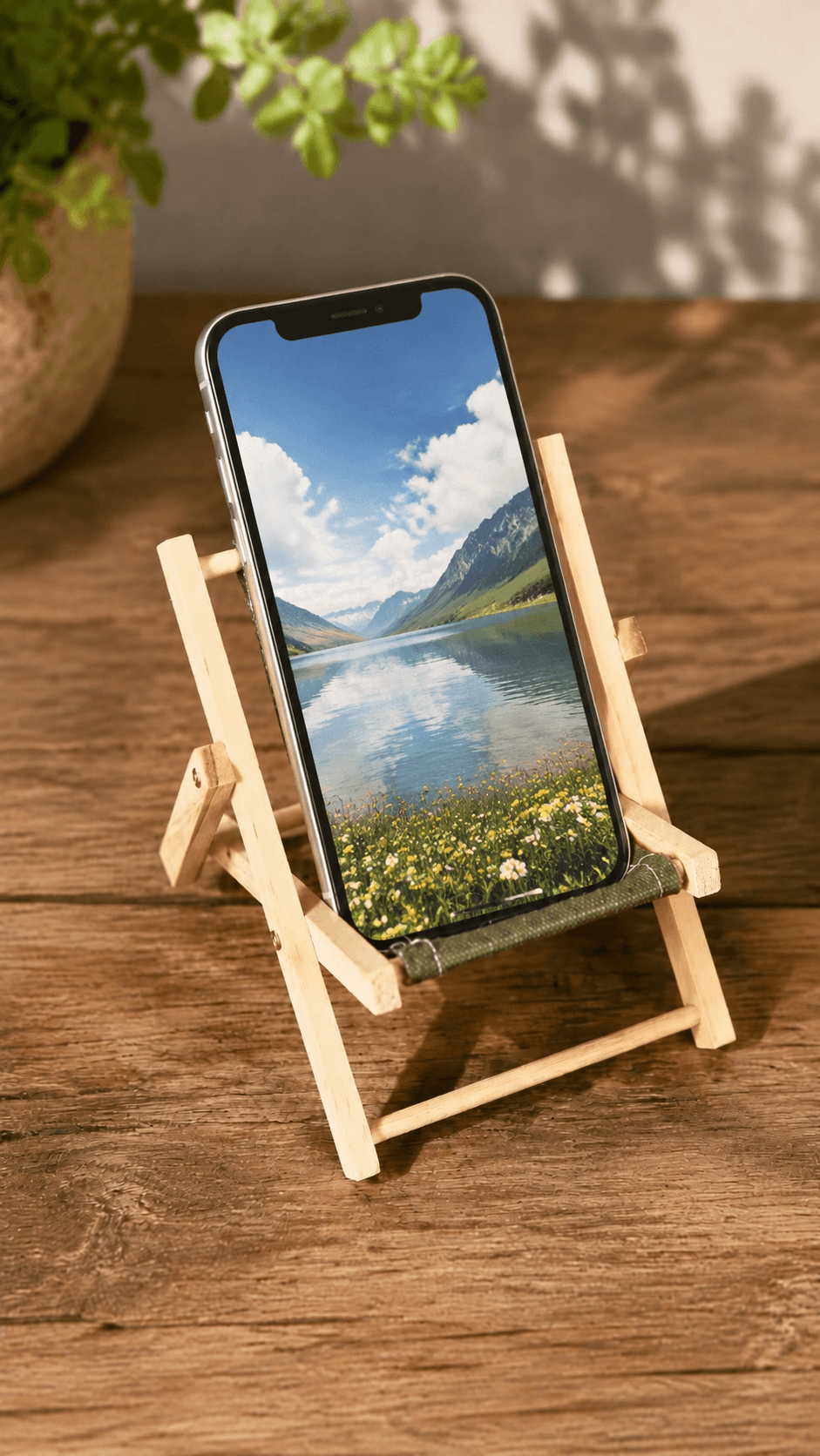 Compact Electronic Accessory